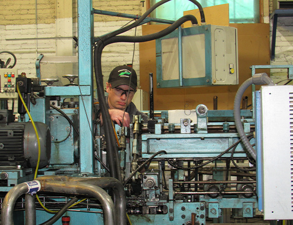 american baling products at work 1